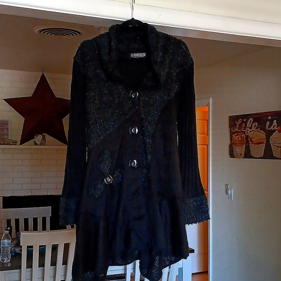 Winter Sweater - Picture 1 of 5